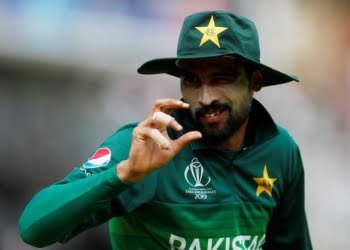 Pakistan duo Mohammad Amir and Wahab Riaz lose central contracts