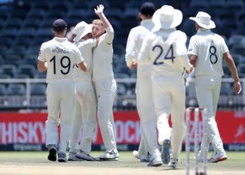 Newcomer James Bracey catches the eye in England's intra-squad match